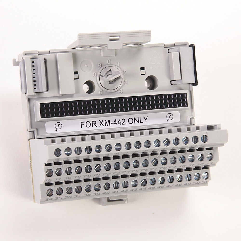 Allen-Bradley Screw Clamp G Terminal Base 1440-TB-G 1440-TB-G