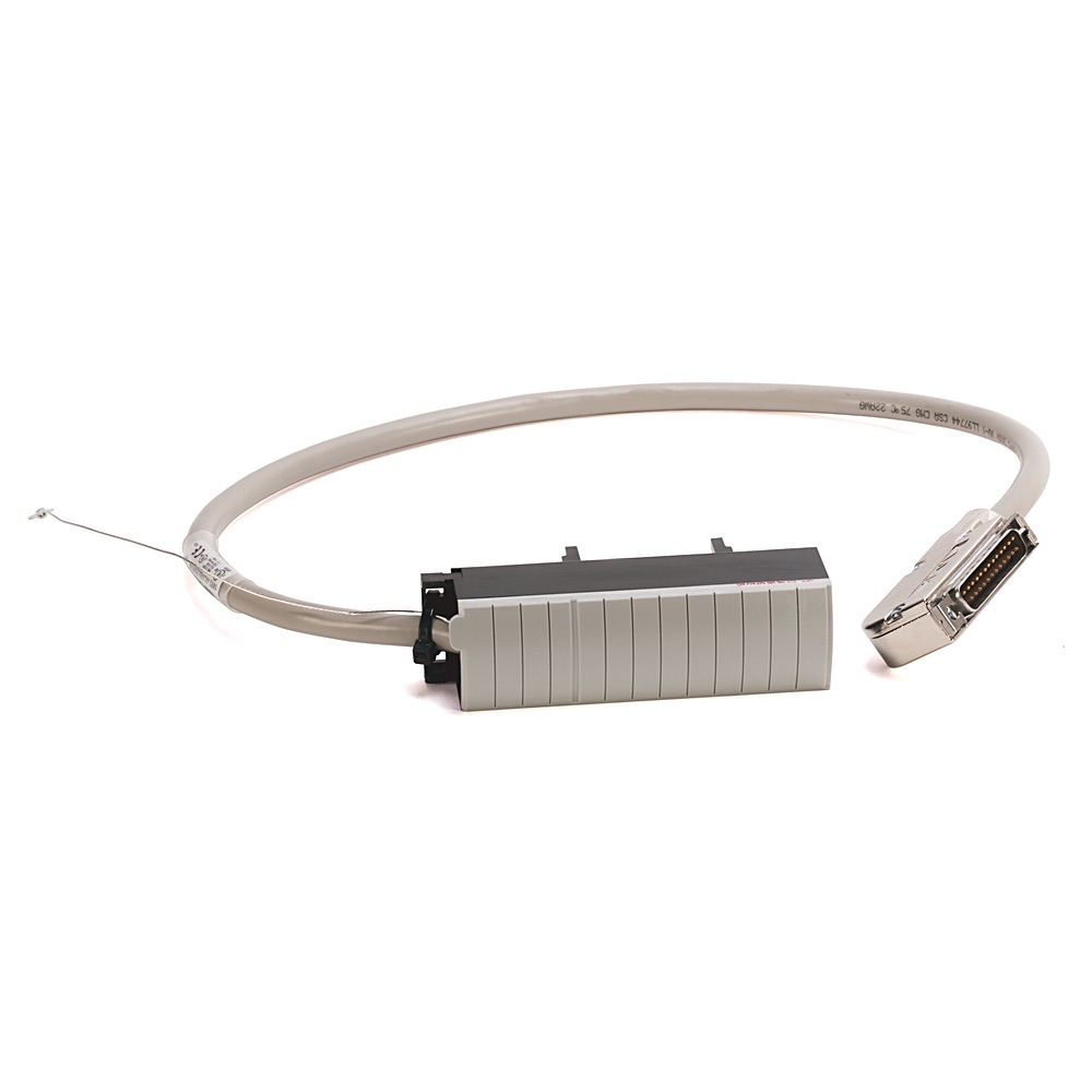 Allen-Bradley Analog Cable Connection Products 1492-ACABLE005VB 1492-ACABLE005VB