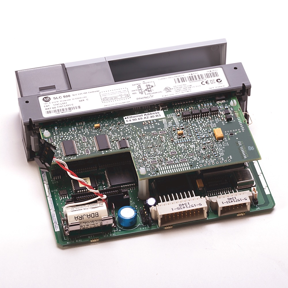 Allen-Bradley SLC 5/05 32K Controller 1747-L552 1747-L552