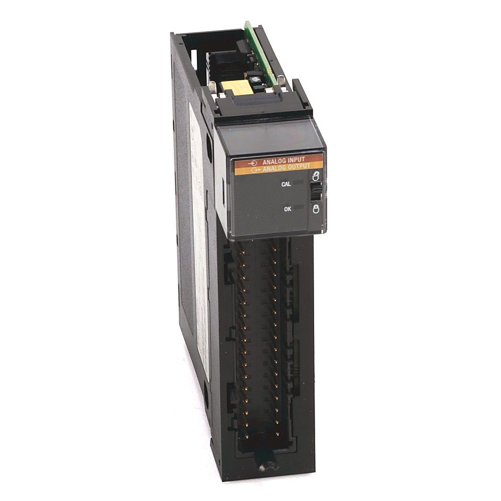 Allen-Bradley ControlLogix 4 Point Analog Comb Module 1756-IF4FXOF2F 1756-IF4FXOF2F